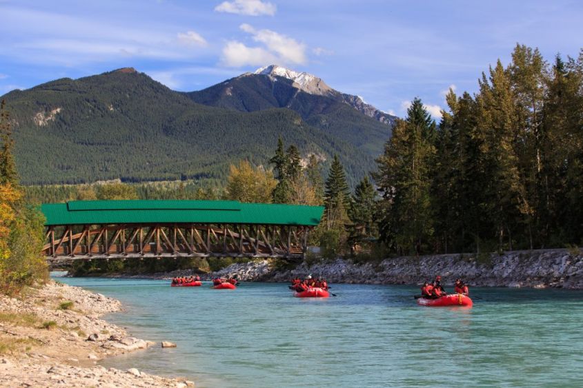 ALPINE RAFTING